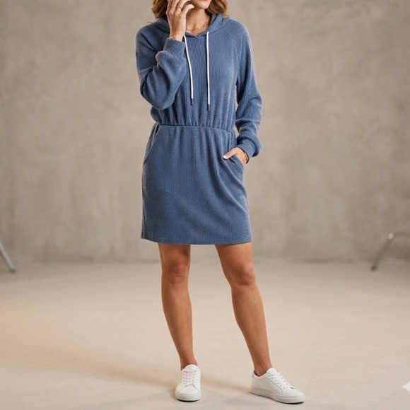 Gilli Soft Blue Hooded Dress Casual Coverups - Picture 10 of 10